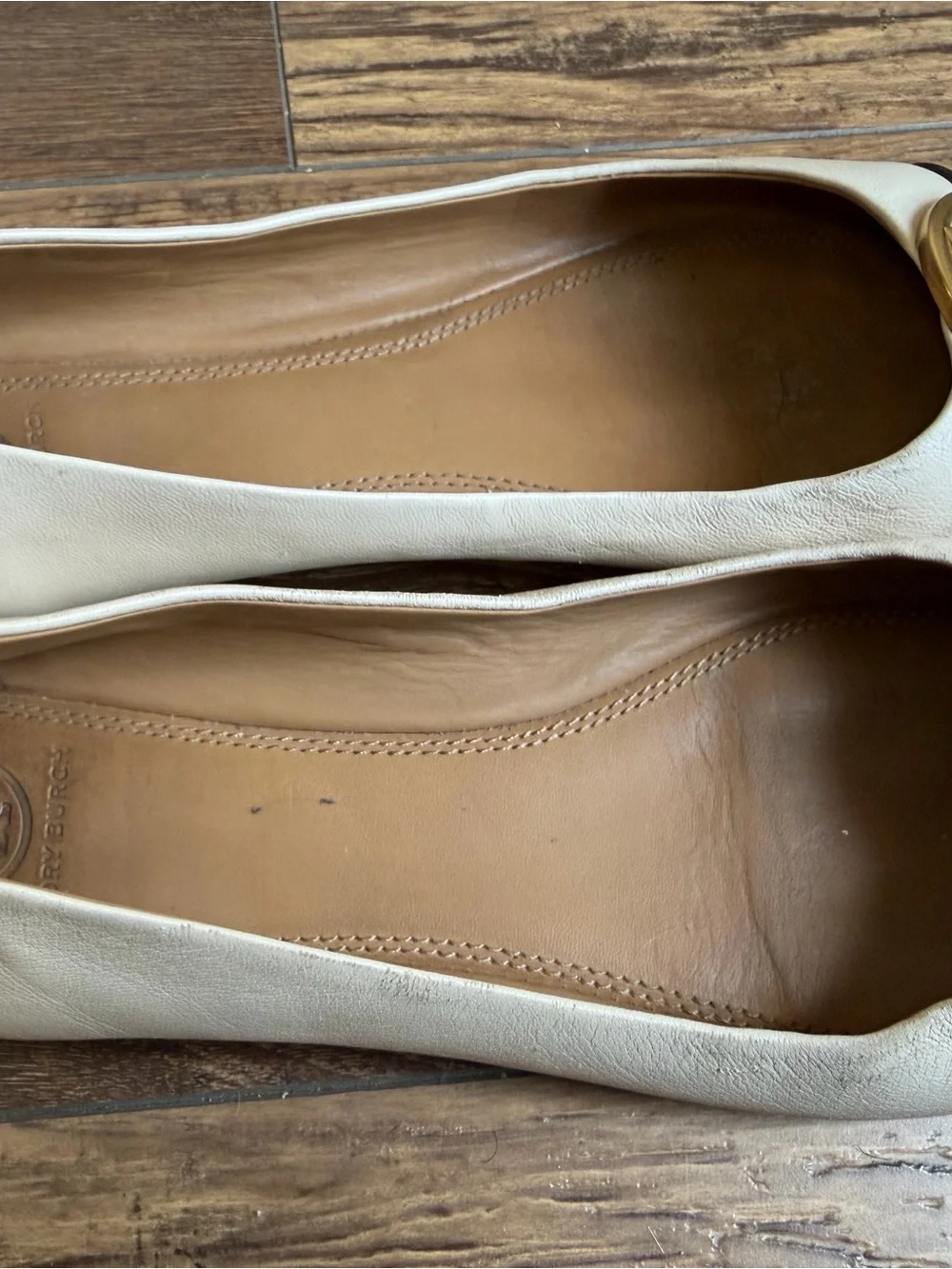 Tory Burch Two-Tone Cream and Black Leather Logo Ballet Flats